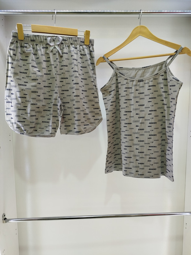 تاپ و شورتک زنانه