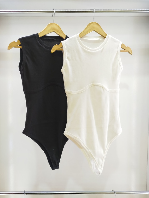 بادی بیسیک دخترانه