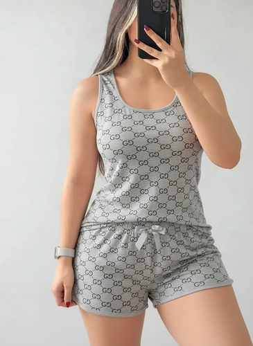 تاپ و شورتک دخترانه و زنانه طرح Lacoste طوسی